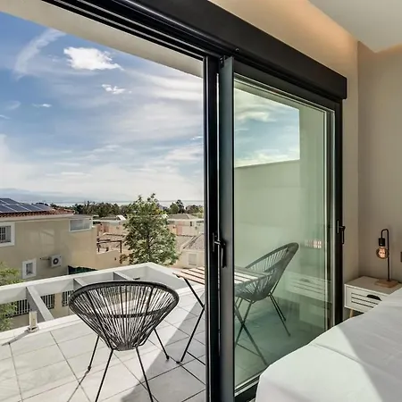 Апартаменты Luxurious Newly Built Townhouse Close To The Торремолинос