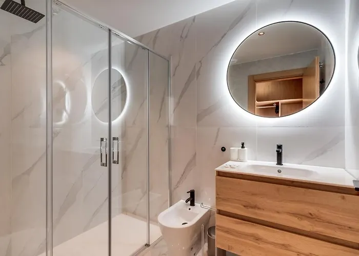 Luxurious Newly Built Townhouse Close To The Апартаменты