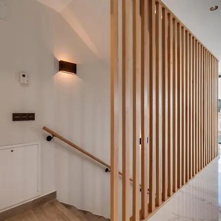 Luxurious Newly Built Townhouse Close To The *