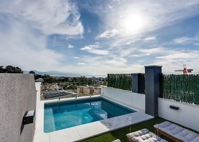 Apartamento Luxurious Newly Built Townhouse Close To The