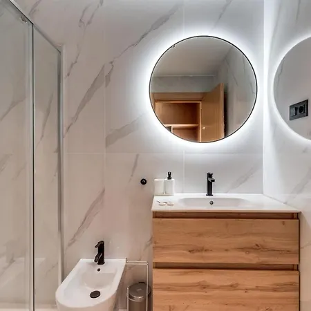 Luxurious Newly Built Townhouse Close To The Torremolinos
