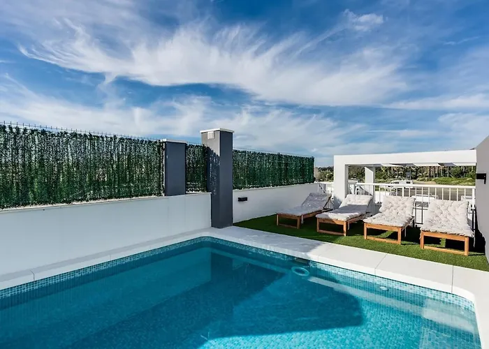 Apartment Luxurious Newly Built Townhouse Close To The Torremolinos